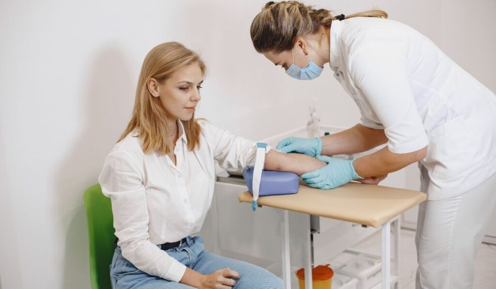 Drug Testing Between Rehab and Sober Living